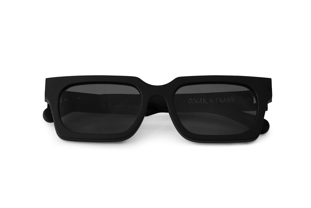 AMBASSADOR/ MATTE BLACK