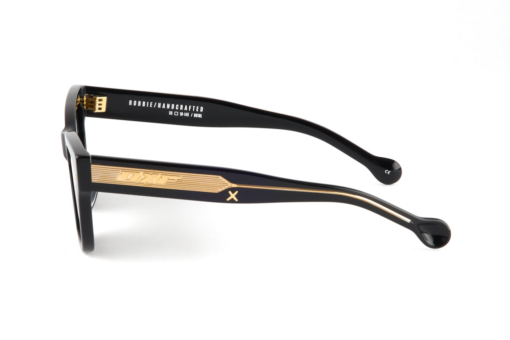 ROBBIE - GLOSS BLACK