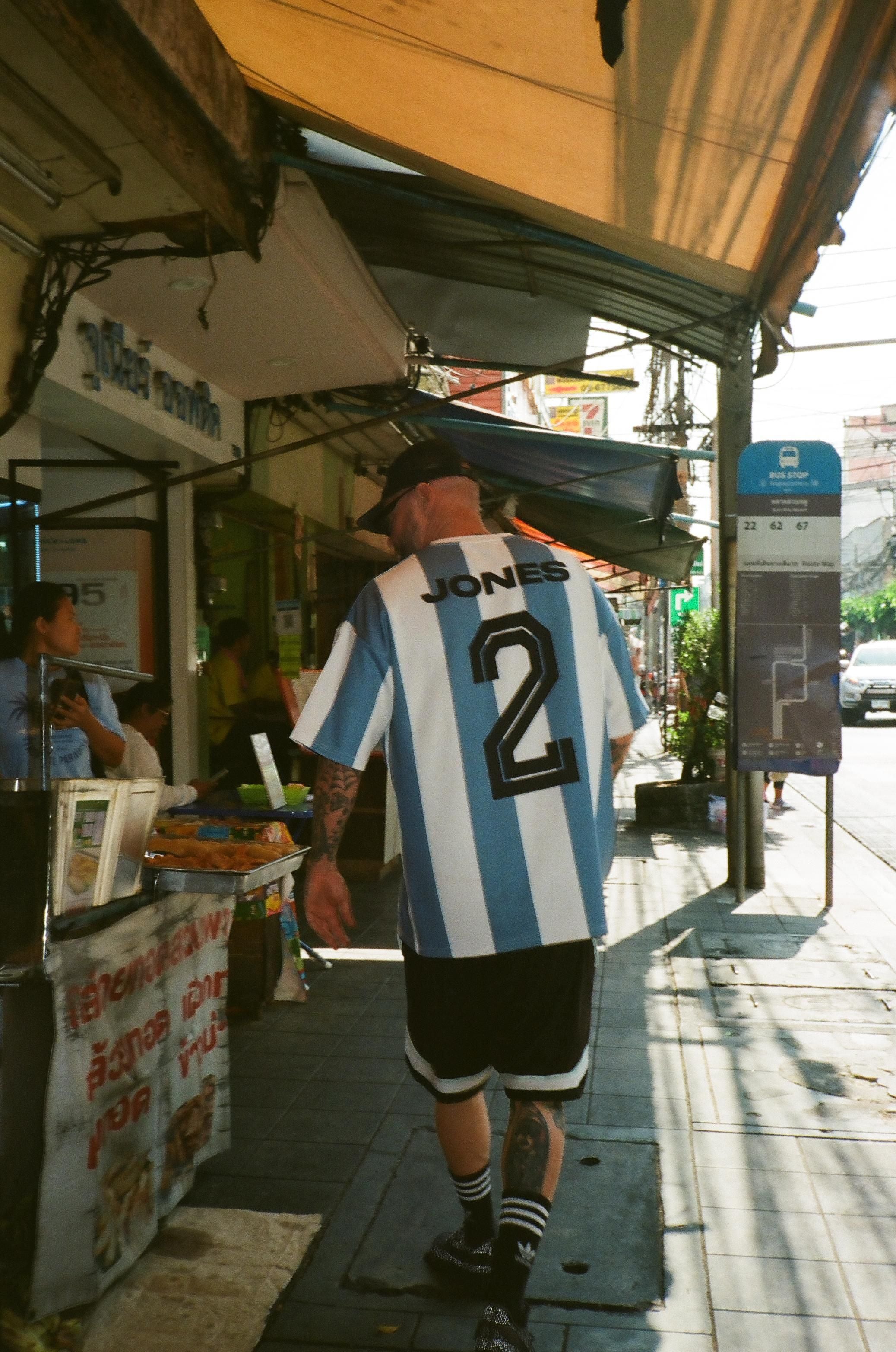 OXF OVERSIZED FOOTBALL JERSEY - JONES #2