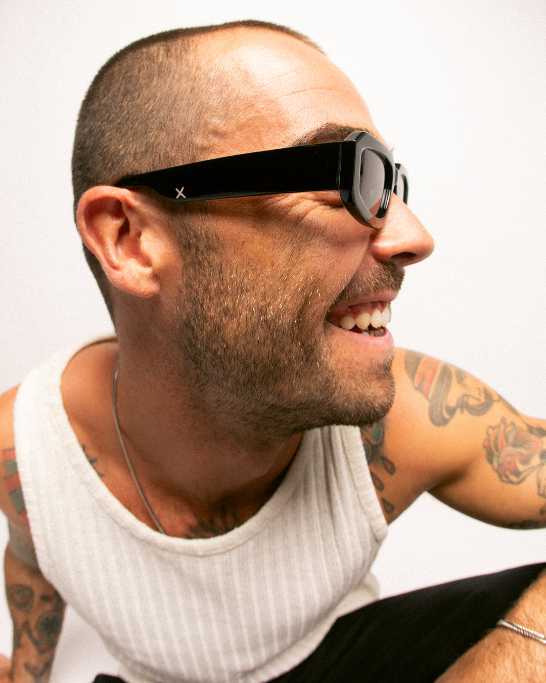 YAKIMOTO/ BLACK WHITE