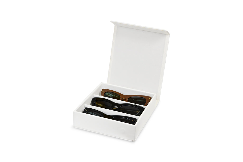 COLLECTOR CASE  / WHITE - 3 PIECE