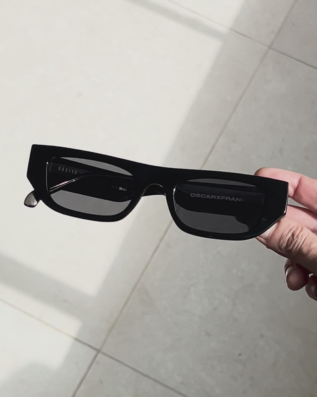 DOSTYK AVENUE  - Gloss Black