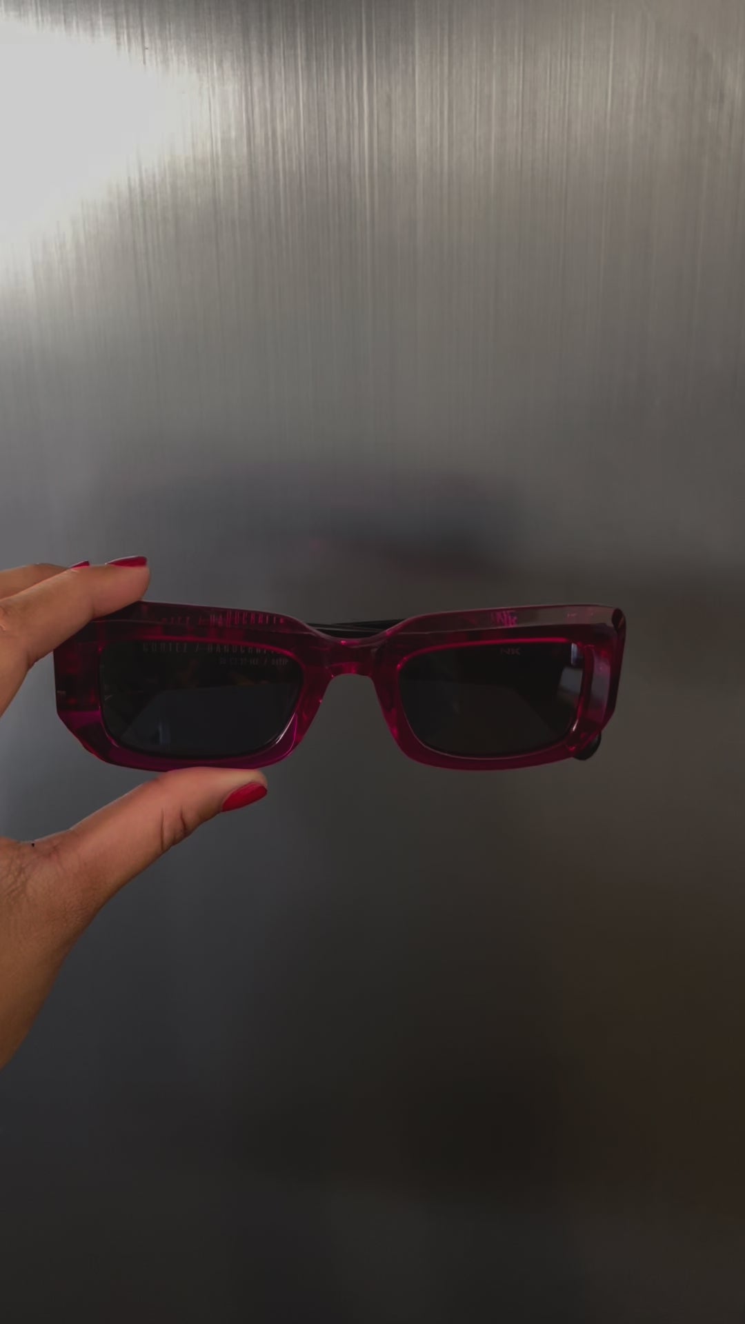 CORTEZ/ NEON PINK DARK TORT