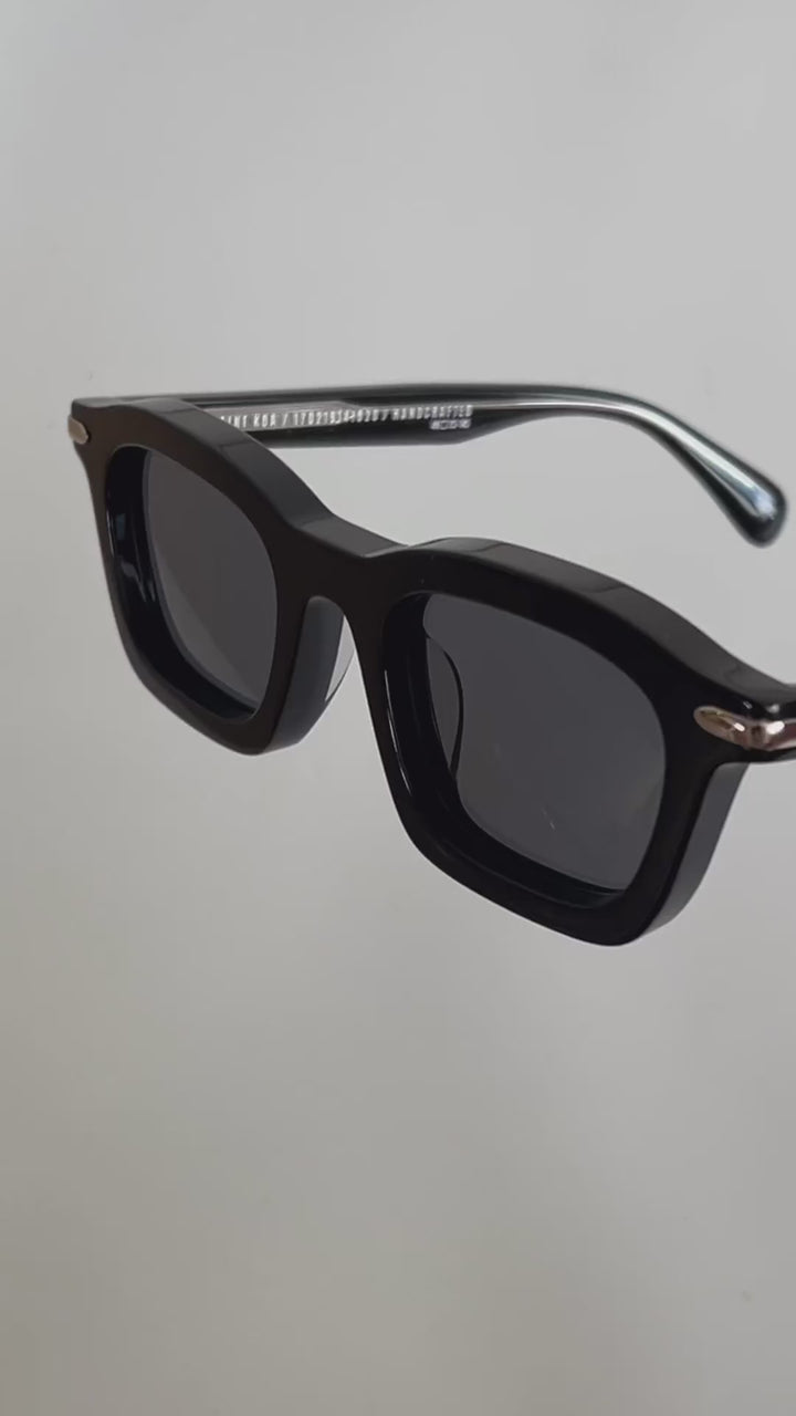 SAINT KOA - Gloss Blk