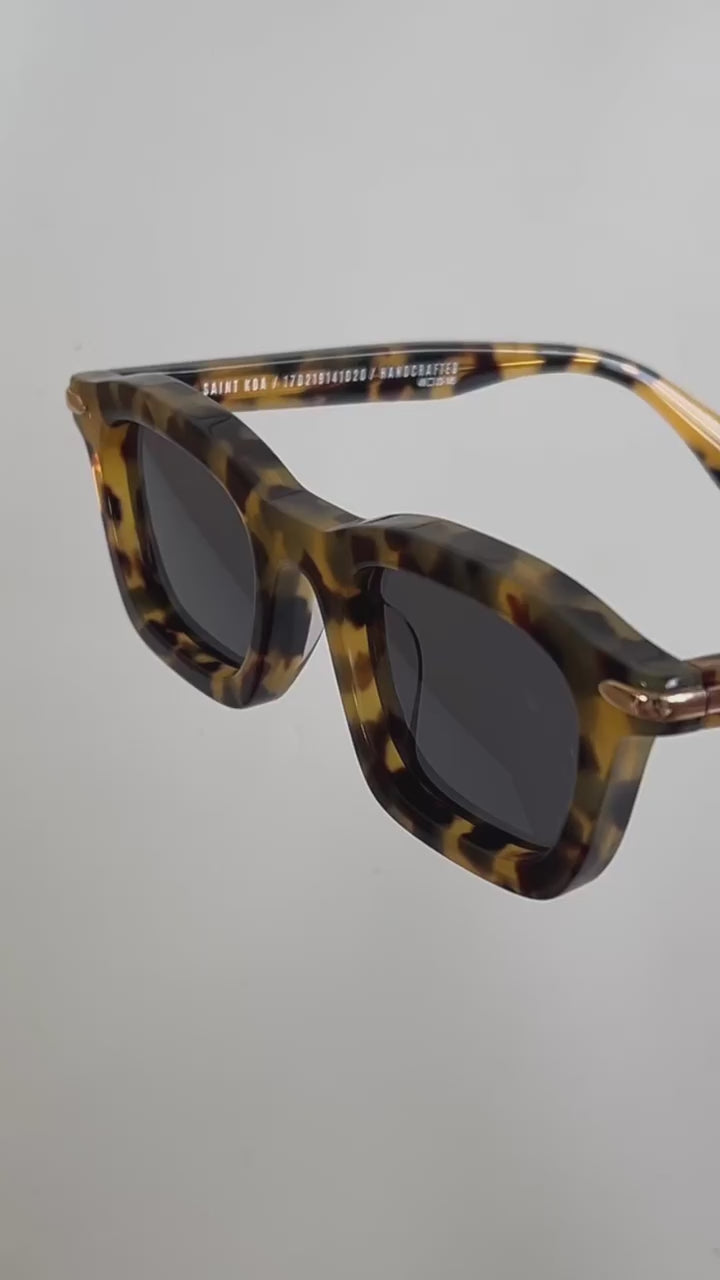 SAINT KOA - Light Tort